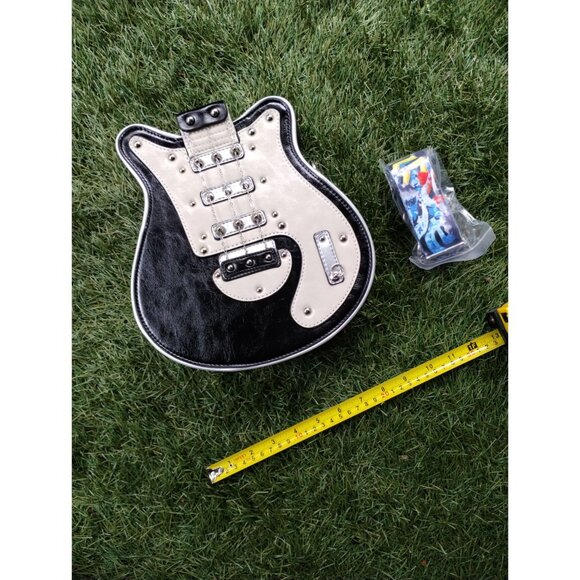Guitar Handbag Crossbody Purse - White Black - Picture 5 of 8